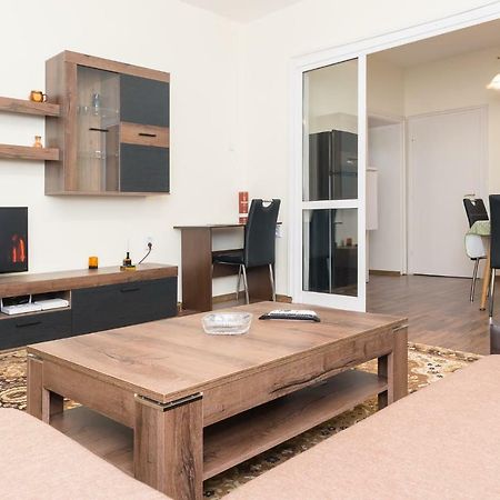 Central Academic Apartment Sofie Exteriér fotografie