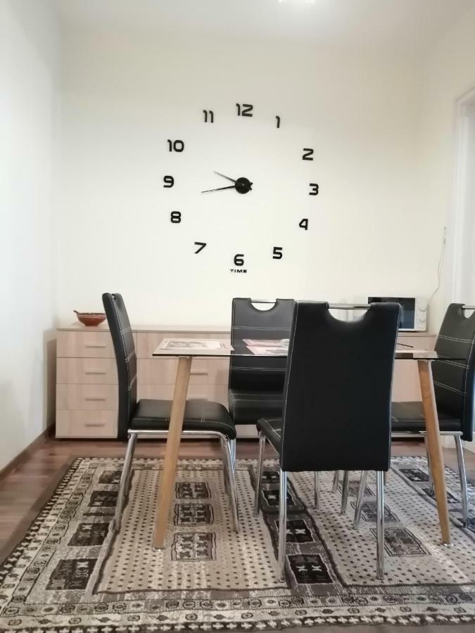 Central Academic Apartment Sofie Exteriér fotografie